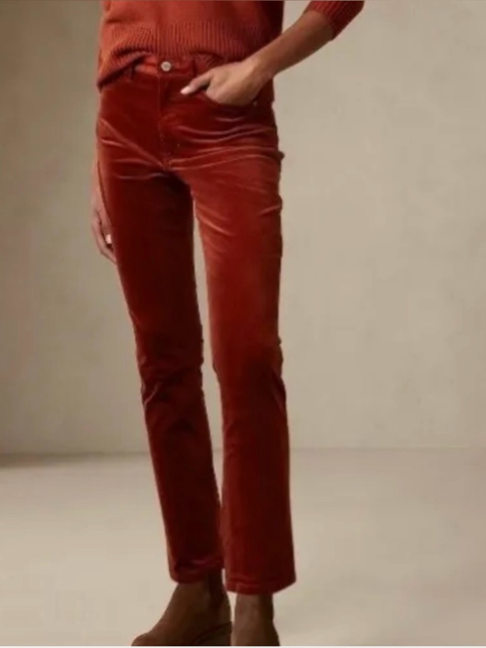 New Banana Republic high rise slim fit ankle length velvet jeans sz 27 rust colo